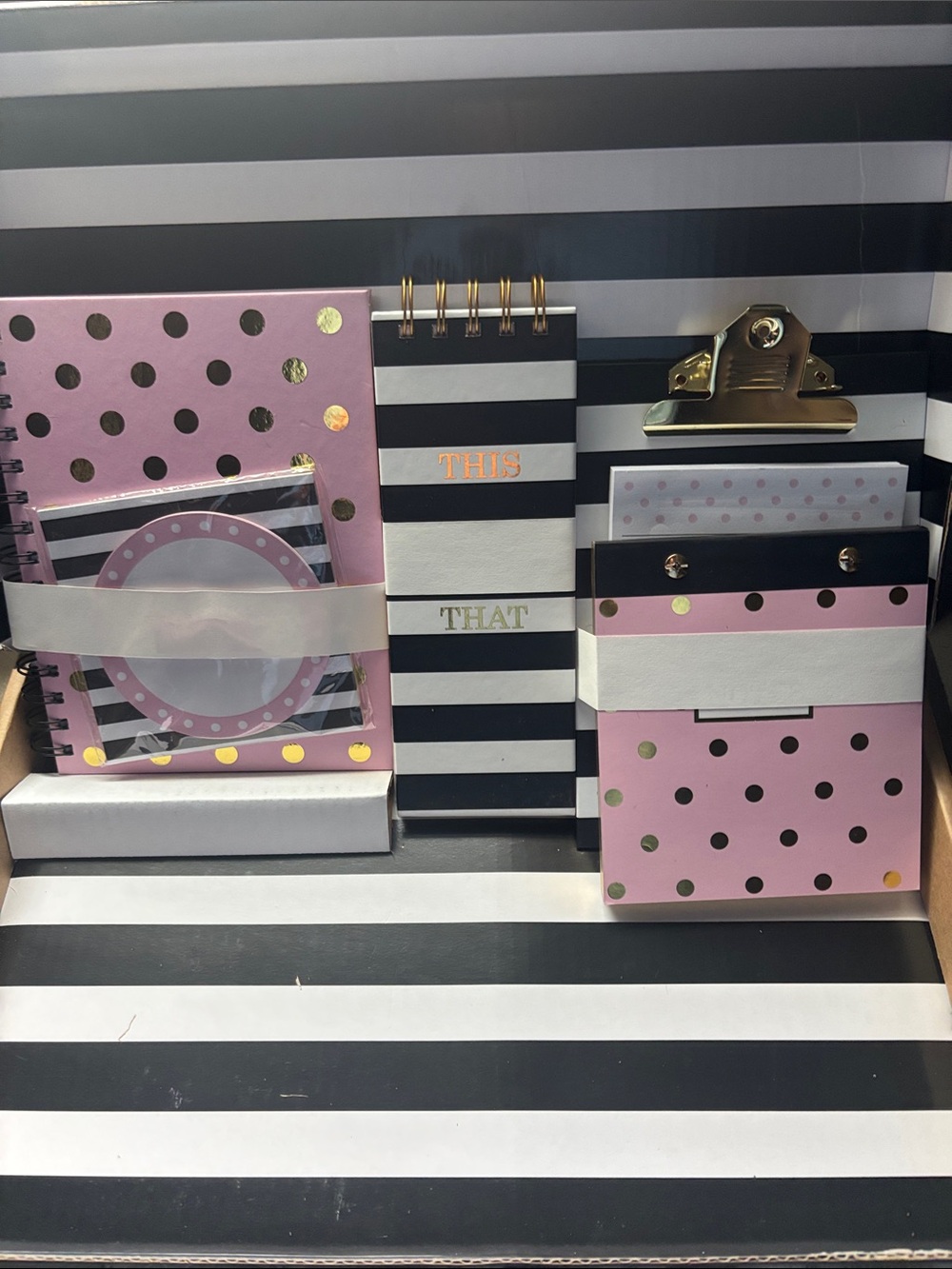 Notepad Set with Pink & Gold Polka Dot Notebooks - Picture 3 of 4